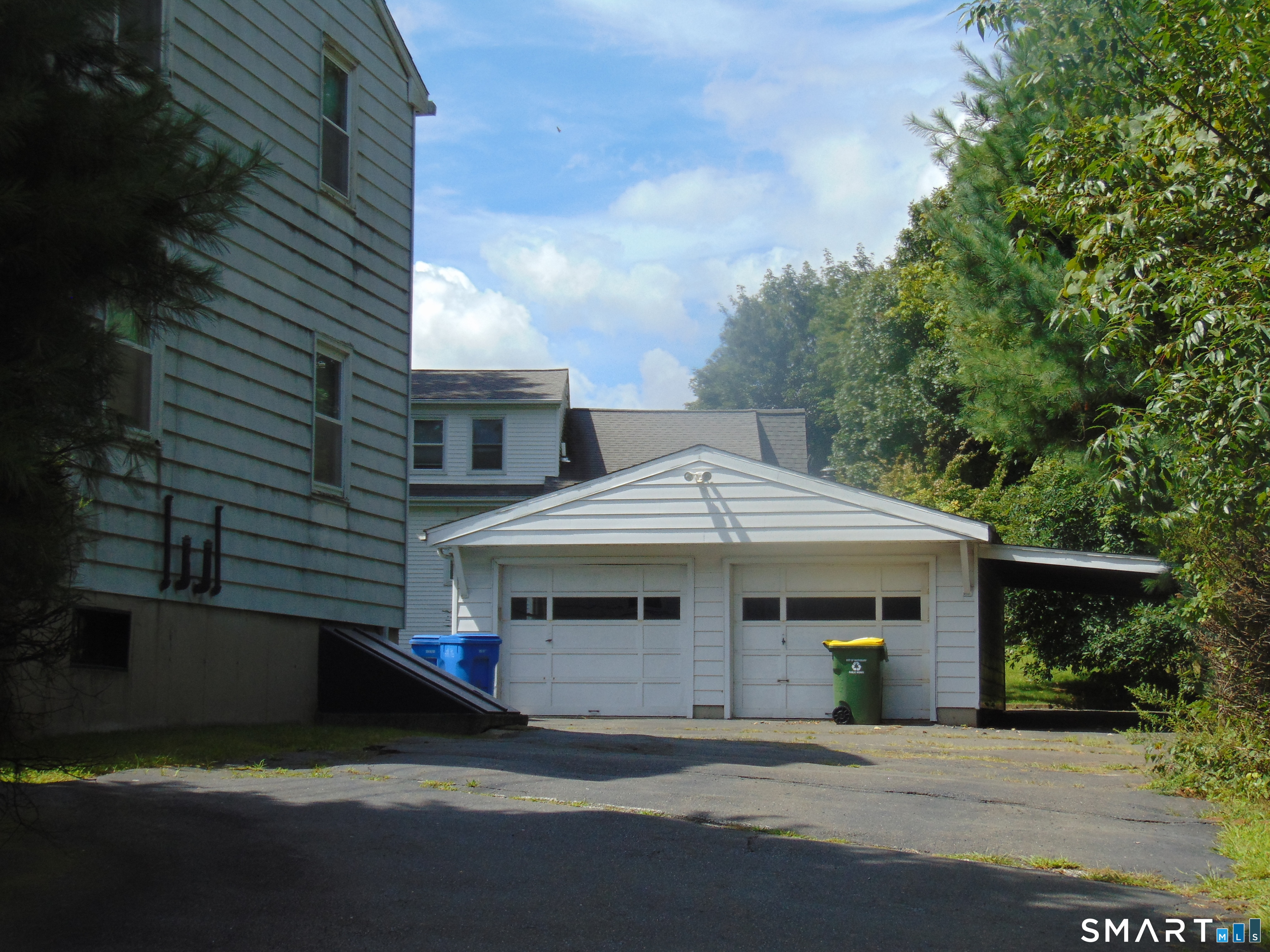 109 Hartley Drive Waterbury CT 06705