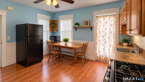 246 Front Avenue West Haven CT 06516