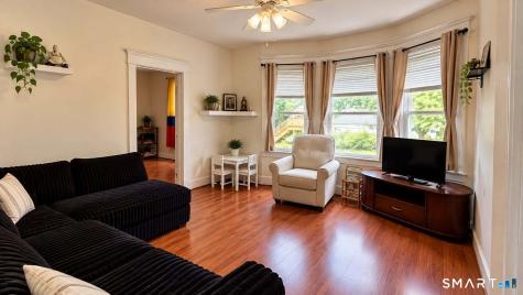 246 Front Avenue West Haven CT 06516