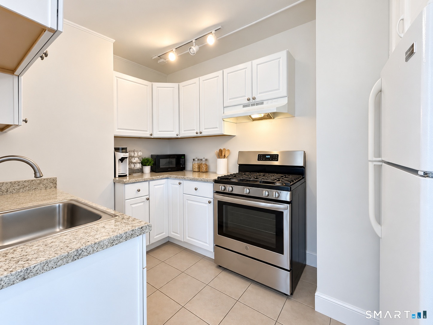 52 Hoyt Street Stamford CT 06905