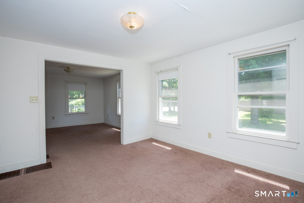 73 Evansville Avenue Meriden CT 06451