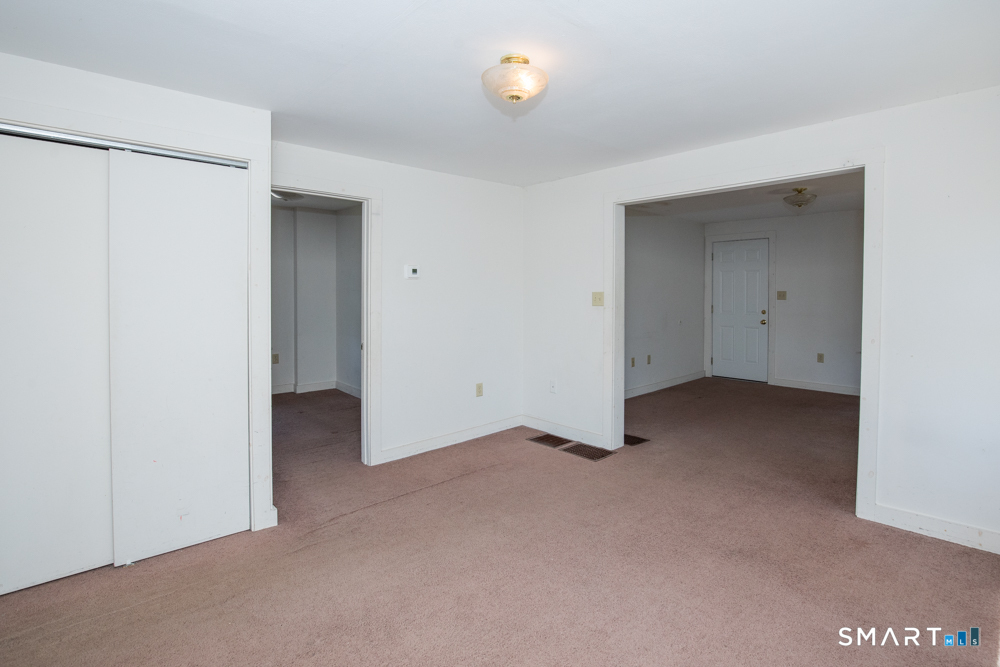 73 Evansville Avenue Meriden CT 06451