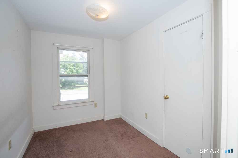 73 Evansville Avenue Meriden CT 06451