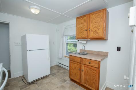 73 Evansville Avenue Meriden CT 06451
