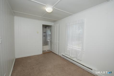 73 Evansville Avenue Meriden CT 06451