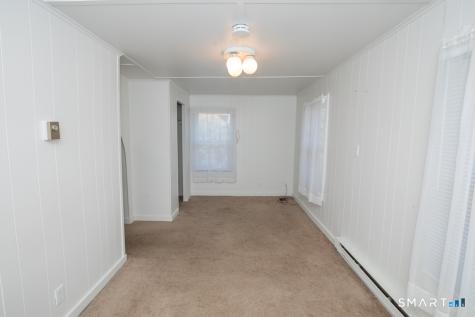 73 Evansville Avenue Meriden CT 06451
