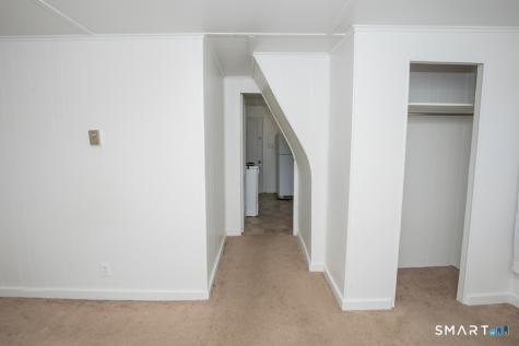 73 Evansville Avenue Meriden CT 06451