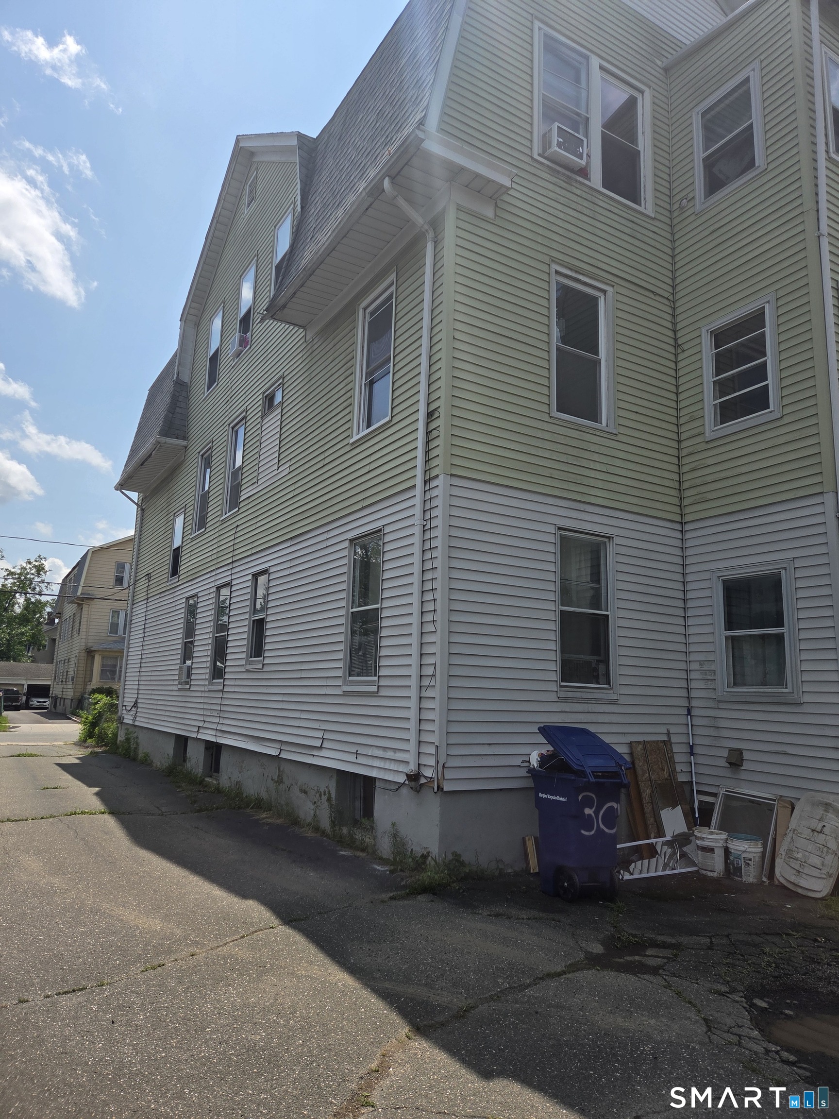 30-32 Wayland Street Hartford CT 06114