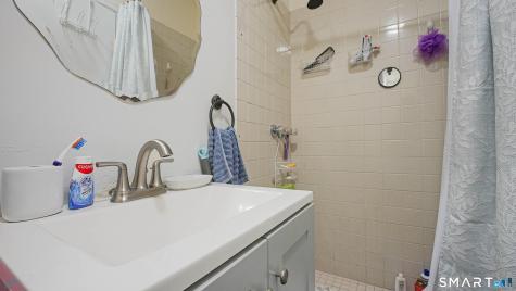 46 Deforest Avenue Bridgeport CT 06607