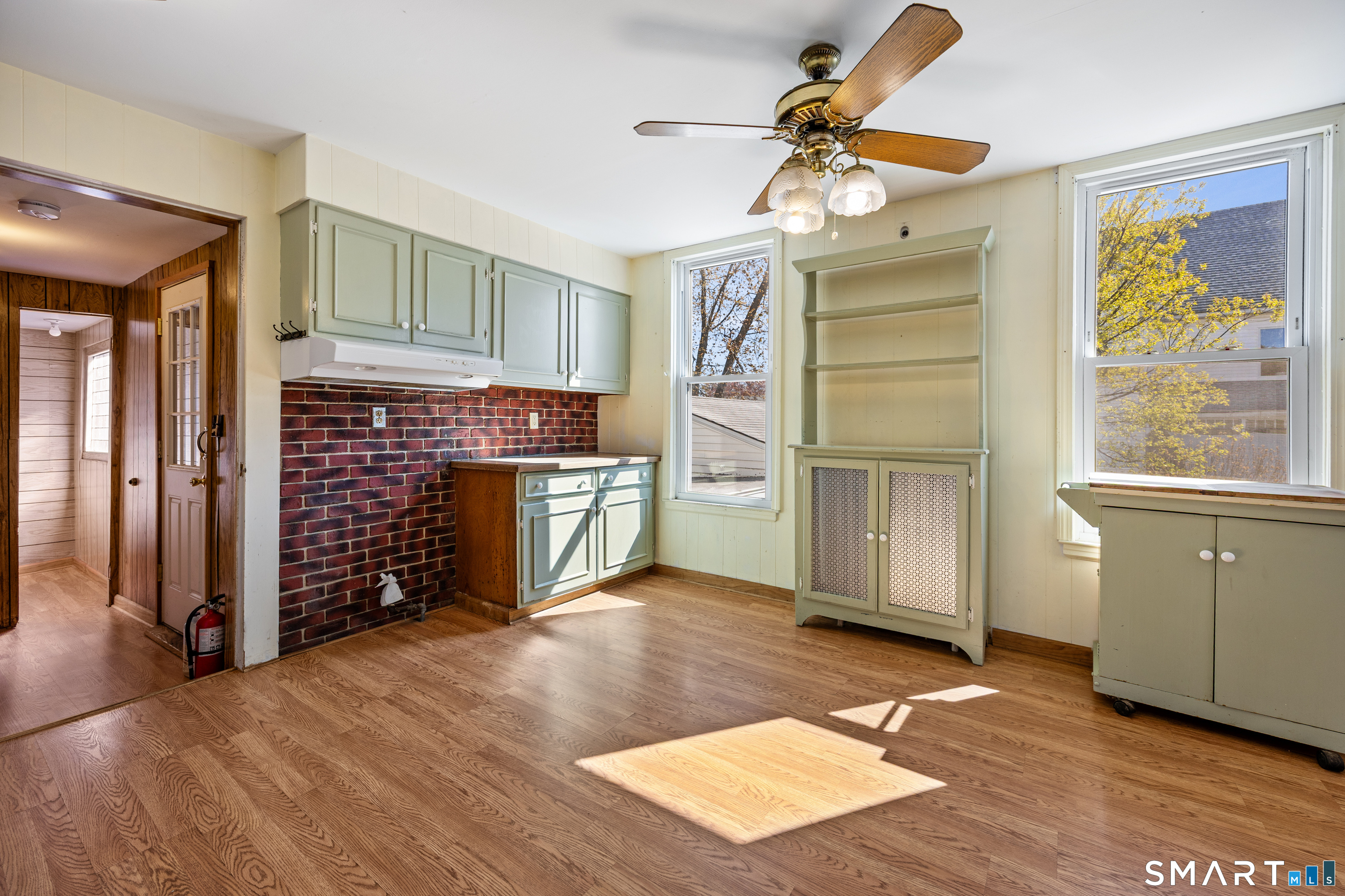 338 Lighthouse Road New Haven CT 06512