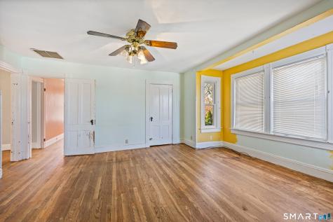 338 Lighthouse Road New Haven CT 06512