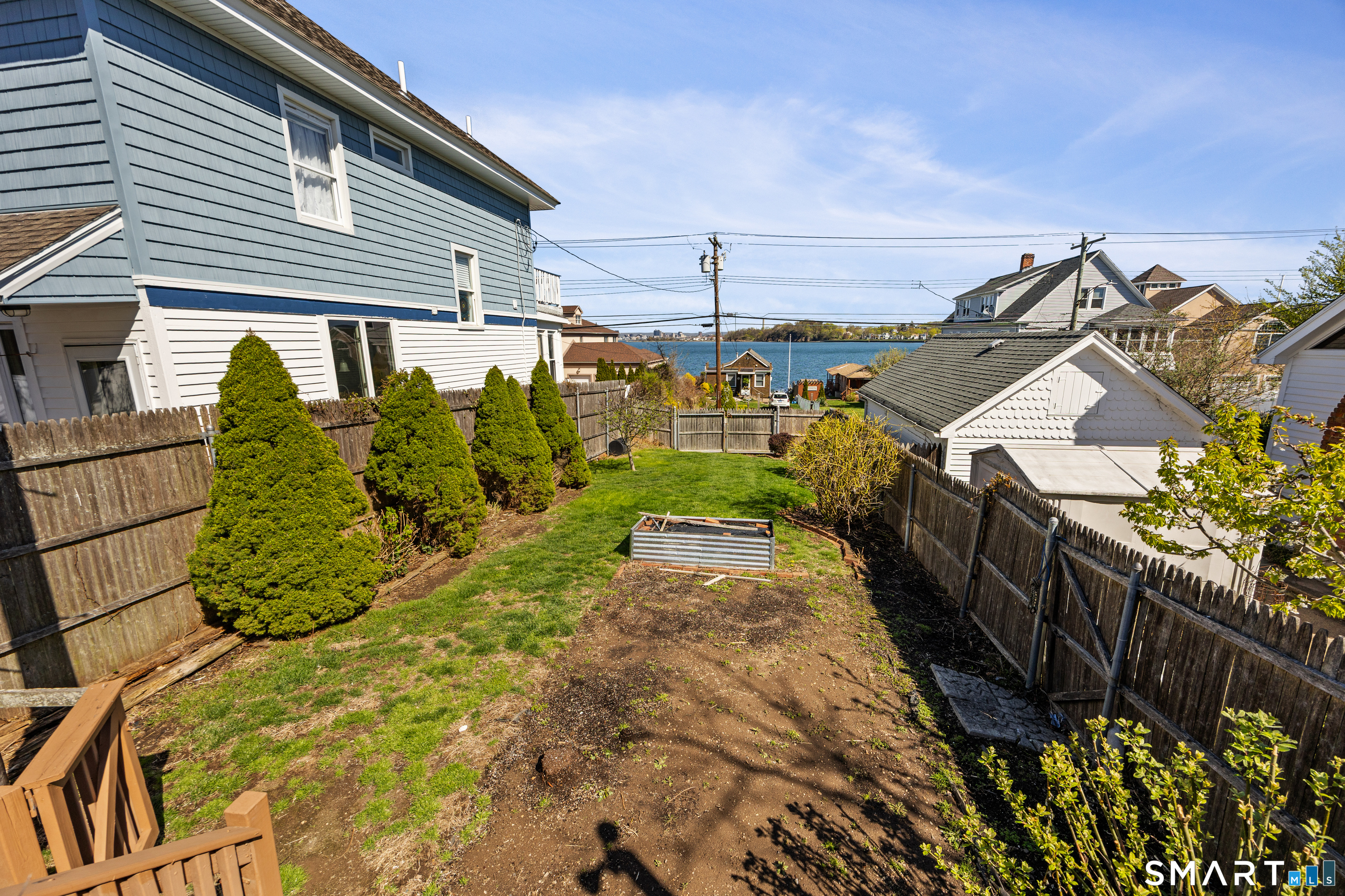 338 Lighthouse Road New Haven CT 06512