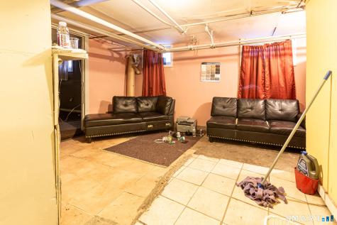 34 Adams Street Hartford CT 06112