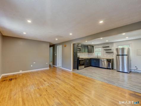 39 Bernside Drive Bristol CT 06010