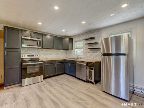 39 Bernside Drive Bristol CT 06010