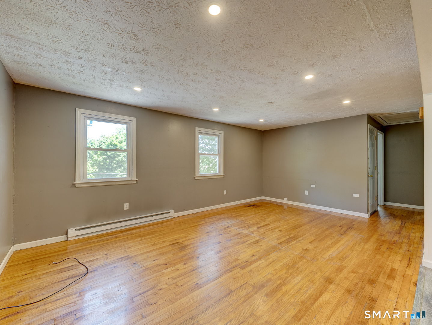 39 Bernside Drive Bristol CT 06010