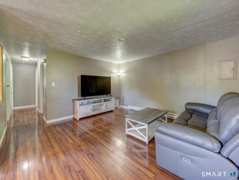 39 Bernside Drive Bristol CT 06010