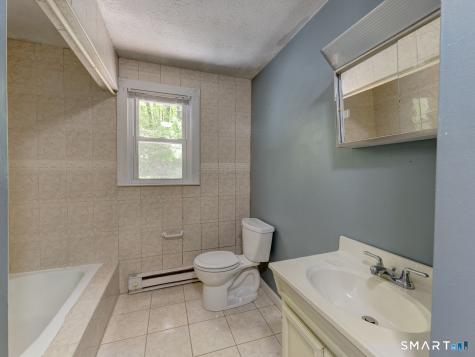 39 Bernside Drive Bristol CT 06010
