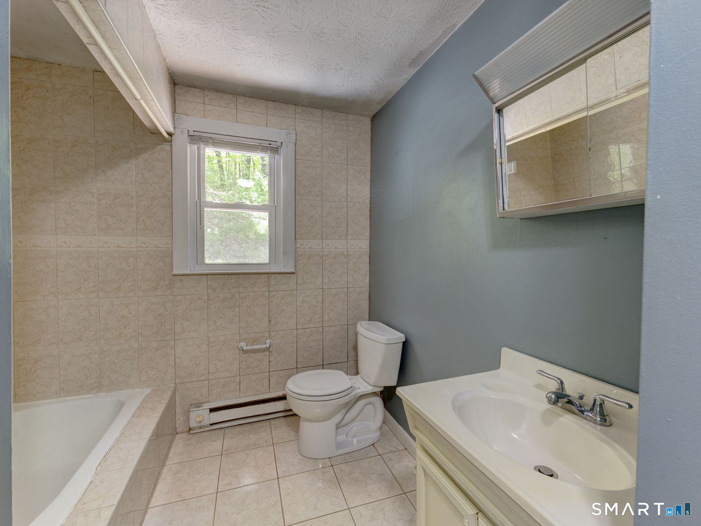 39 Bernside Drive Bristol CT 06010