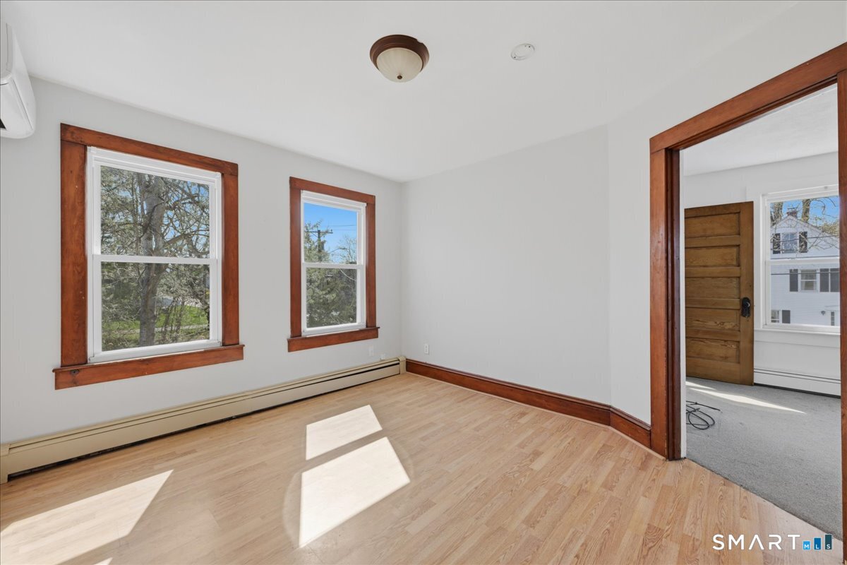 46 Hatch Street Stonington CT 06355