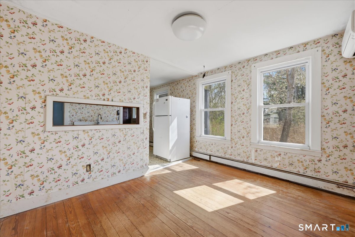 46 Hatch Street Stonington CT 06355