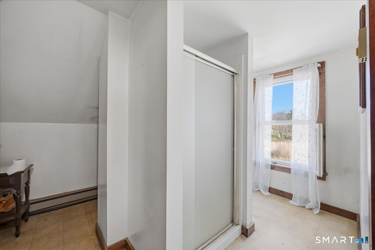 46 Hatch Street Stonington CT 06355