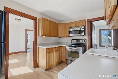 46 Hatch Street Stonington CT 06355