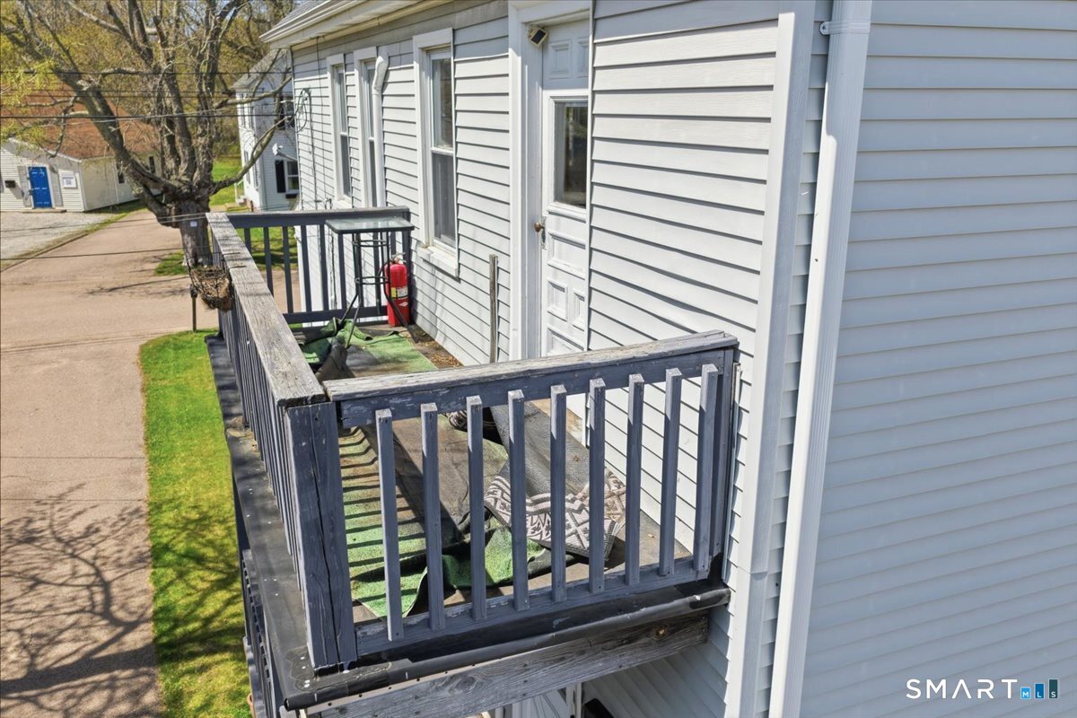 46 Hatch Street Stonington CT 06355