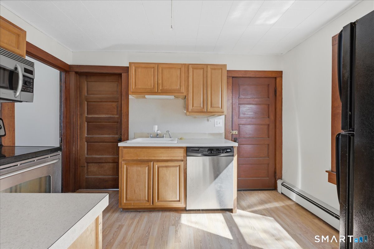 46 Hatch Street Stonington CT 06355