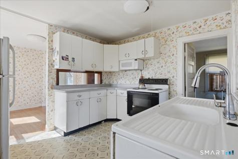 46 Hatch Street Stonington CT 06355