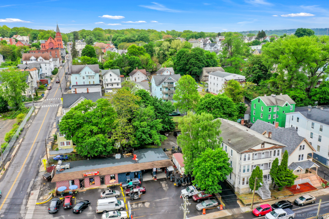 915 South Main Street Waterbury CT 06706