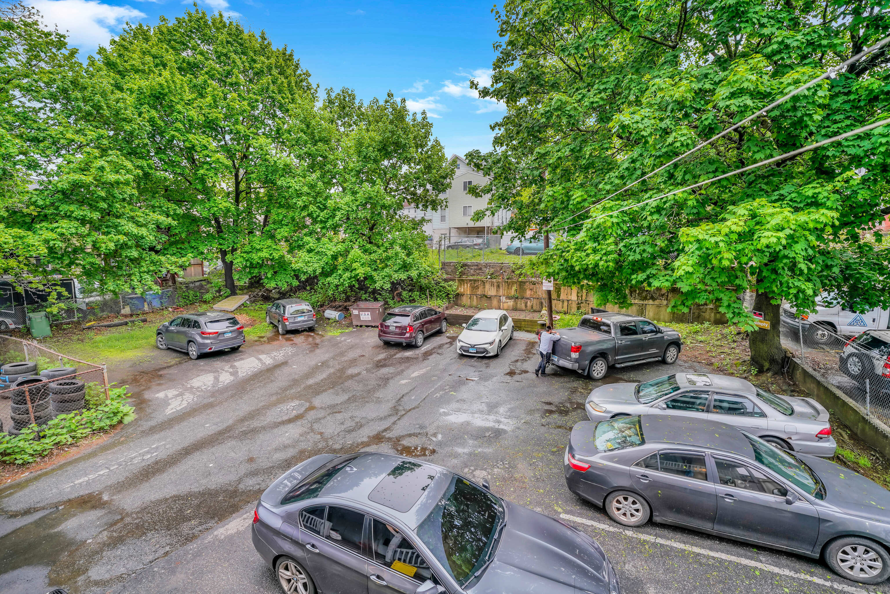 915 South Main Street Waterbury CT 06706