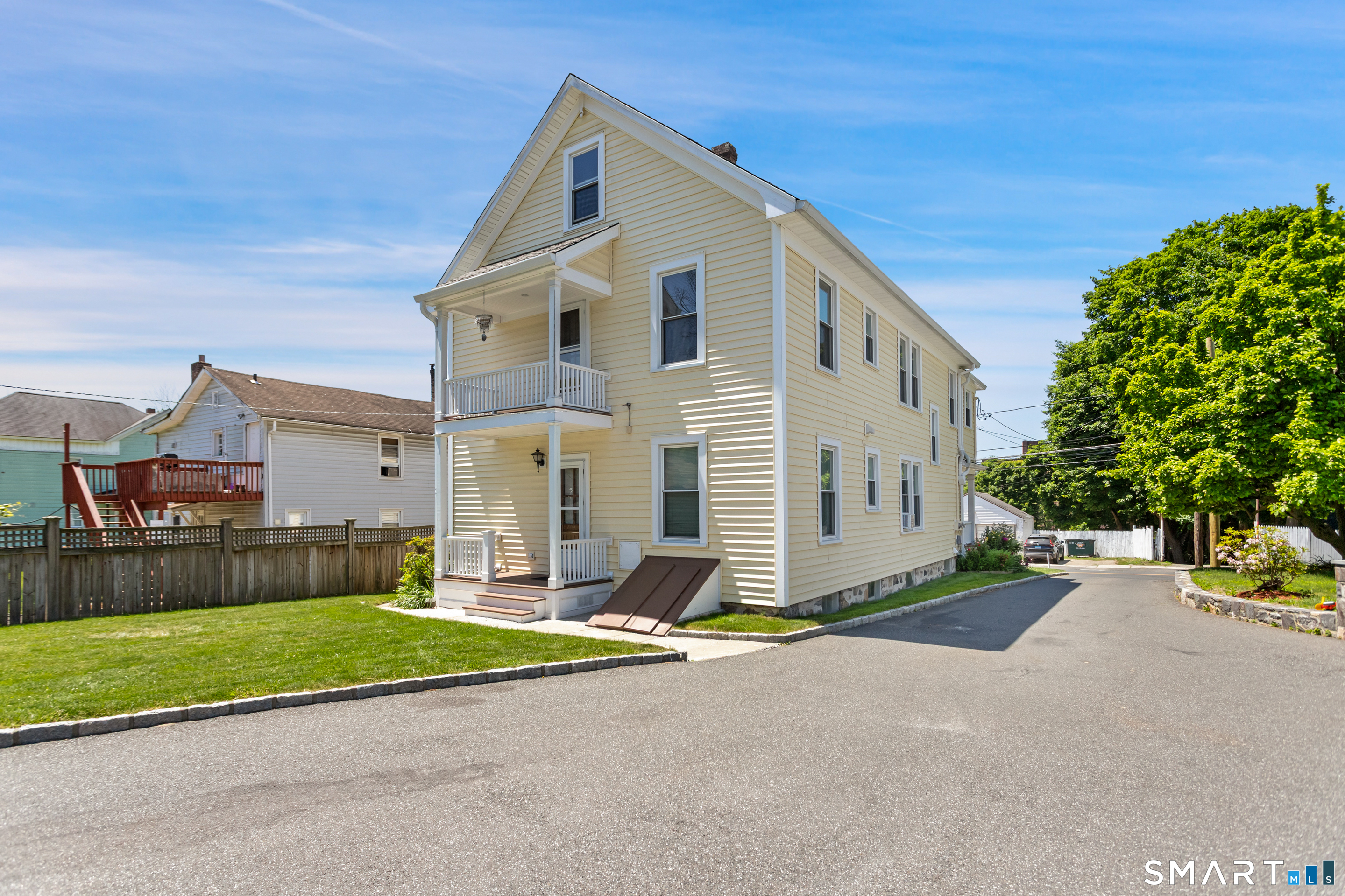41 Town Hill Avenue Danbury CT 06810