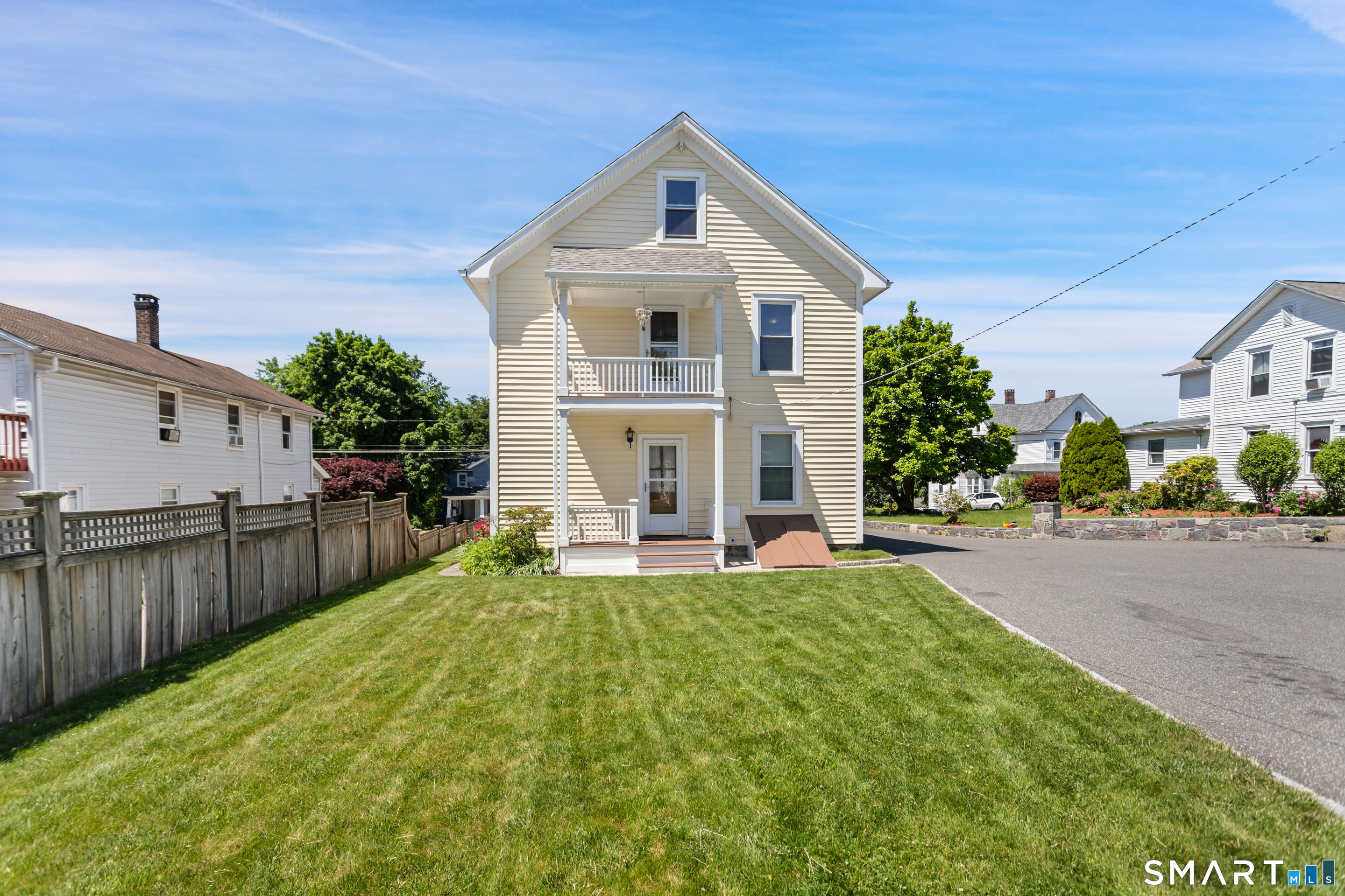 41 Town Hill Avenue Danbury CT 06810