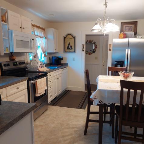 49 Belden Street New London CT 06320