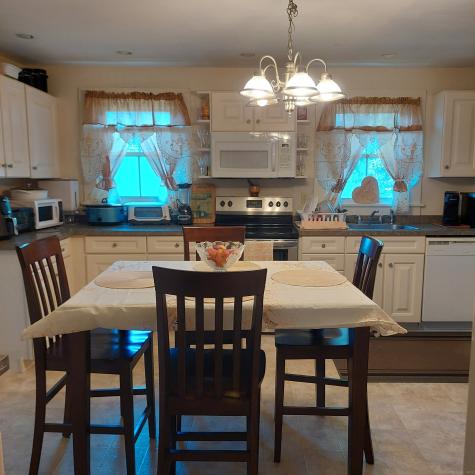 49 Belden Street New London CT 06320