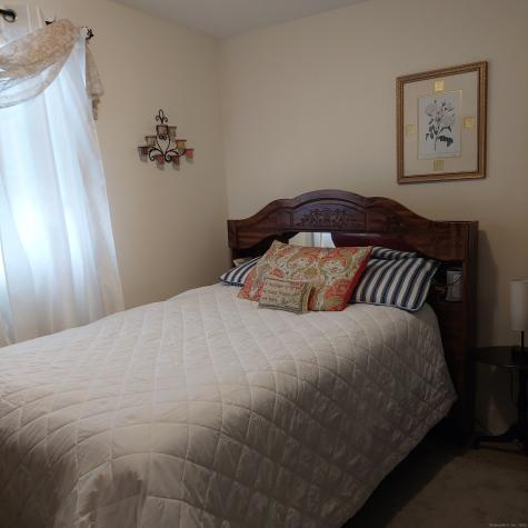 49 Belden Street New London CT 06320