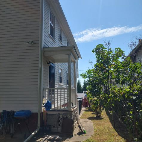 49 Belden Street New London CT 06320