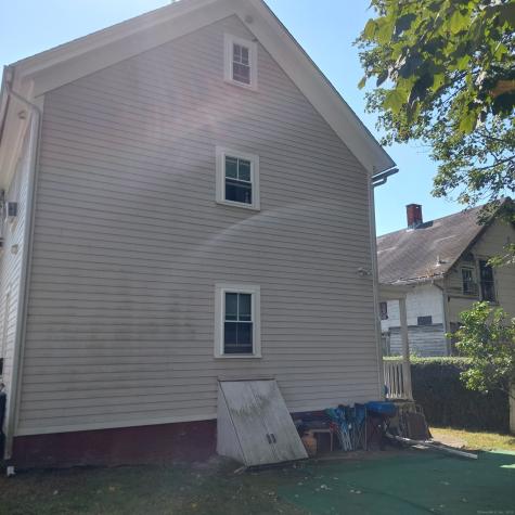 49 Belden Street New London CT 06320