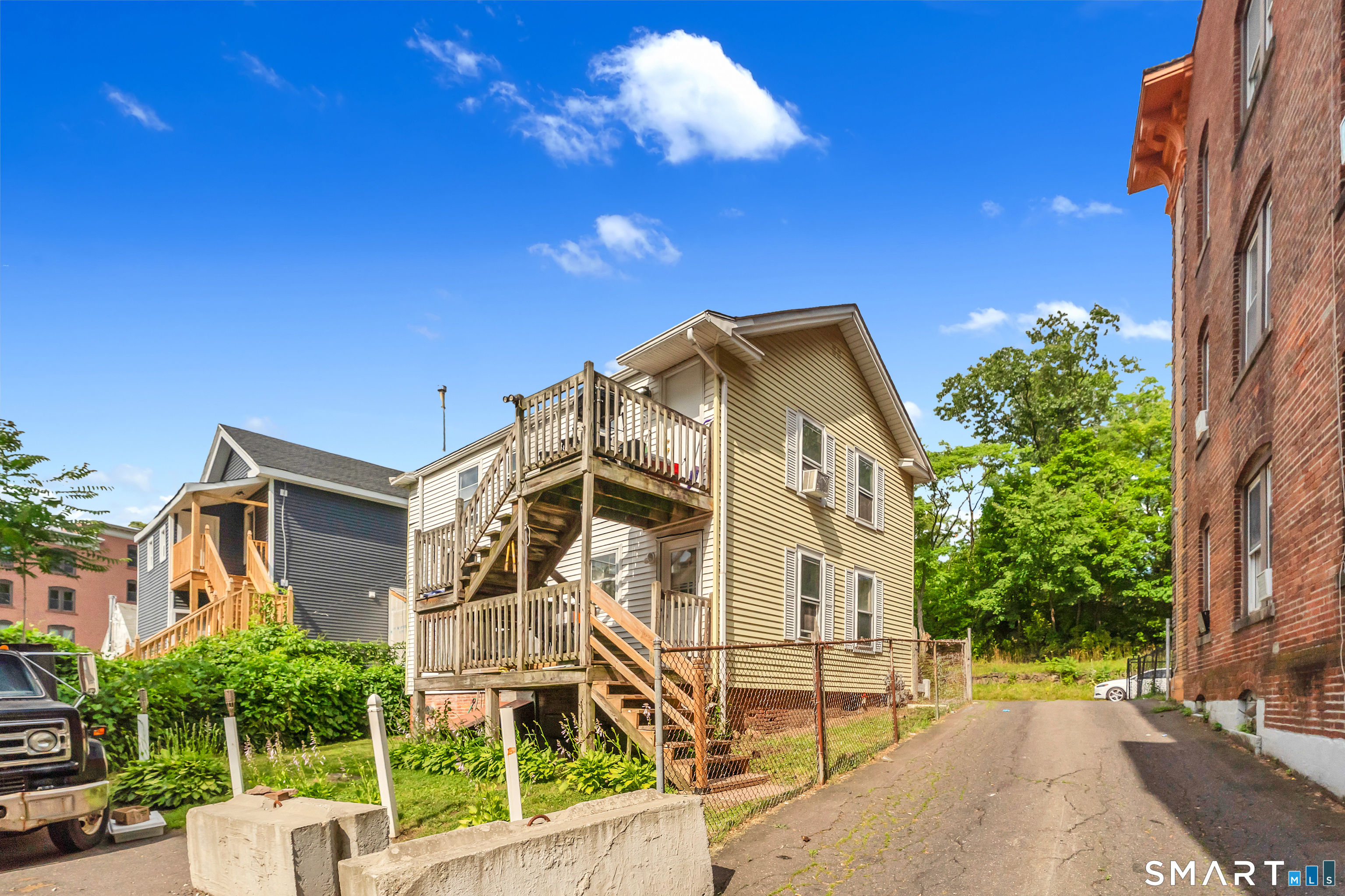 427 Zion Street Hartford CT 06106