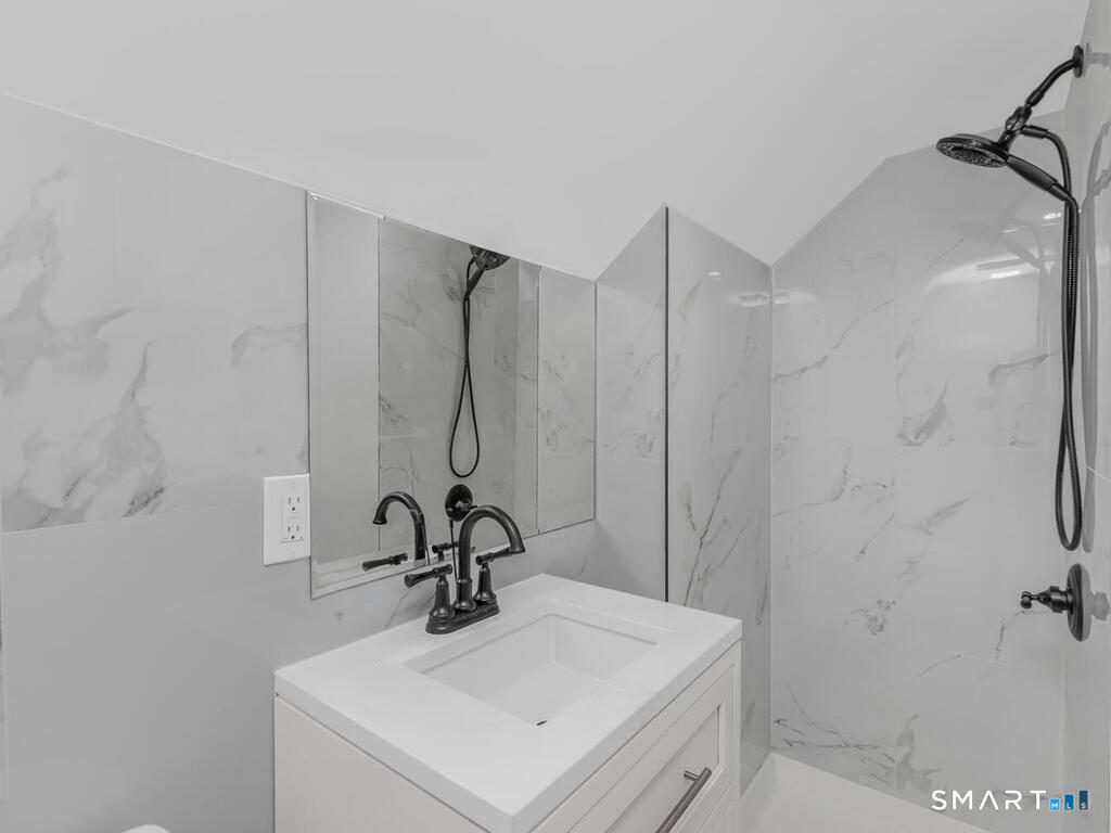 201 Lewis Street Bridgeport CT 06605