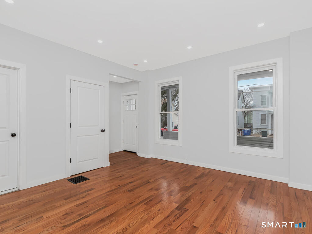 201 Lewis Street Bridgeport CT 06605