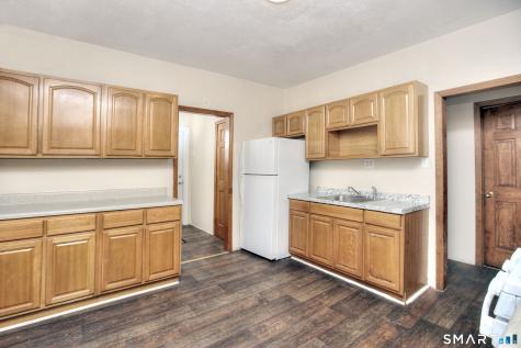 41-43-45 Taft Avenue Bridgeport CT 06606