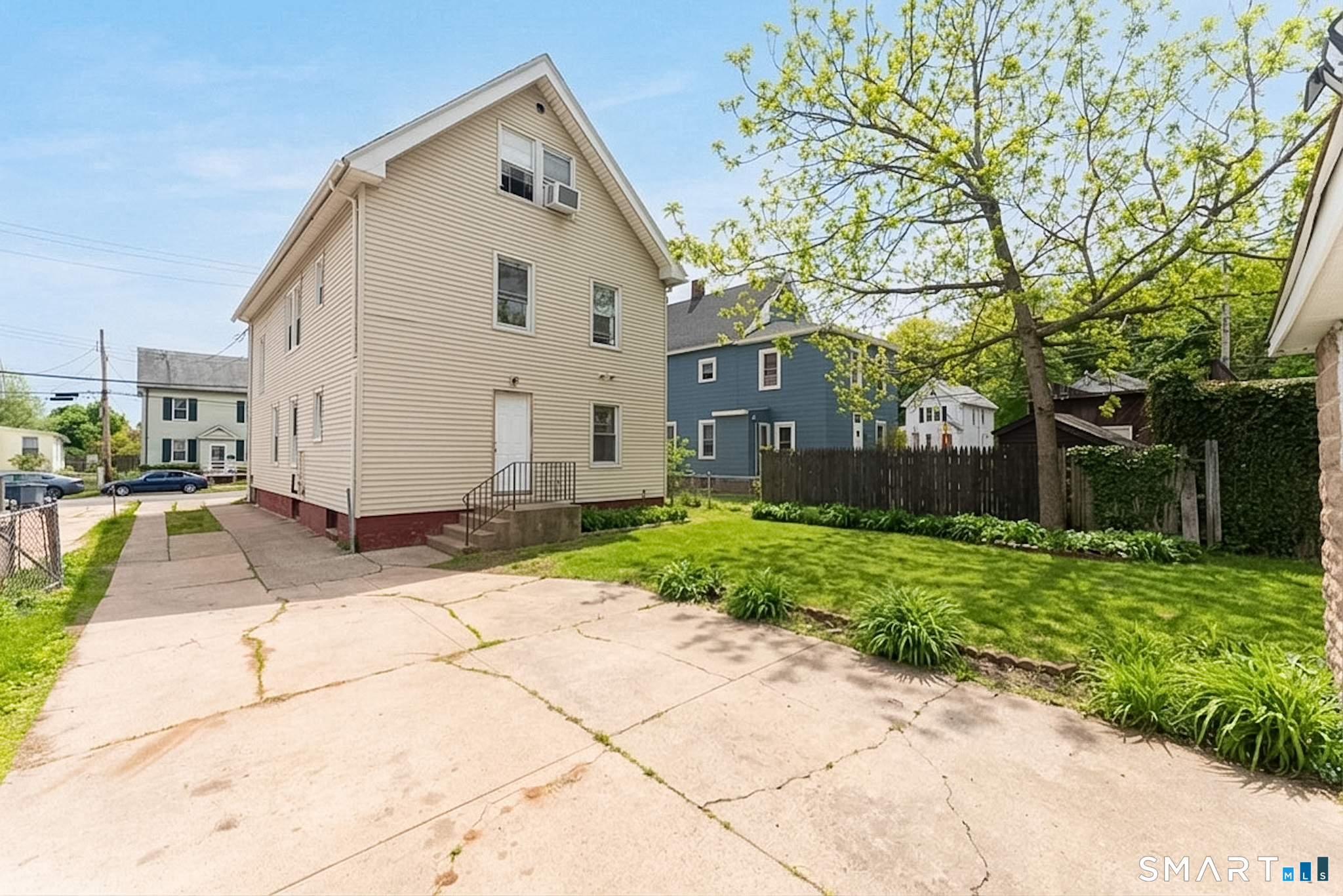 191 Richards Street West Haven CT 06516