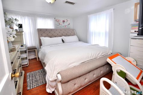82 Spring Street Meriden CT 06451
