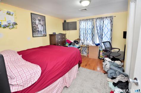 82 Spring Street Meriden CT 06451