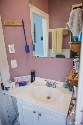64 Twelfth Street Norwich CT 06360