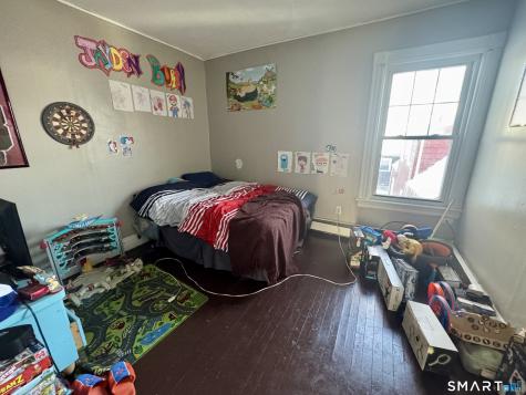 130 Norwood Avenue New London CT 06320