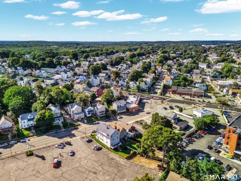 28 Ocean Avenue New London CT 06320