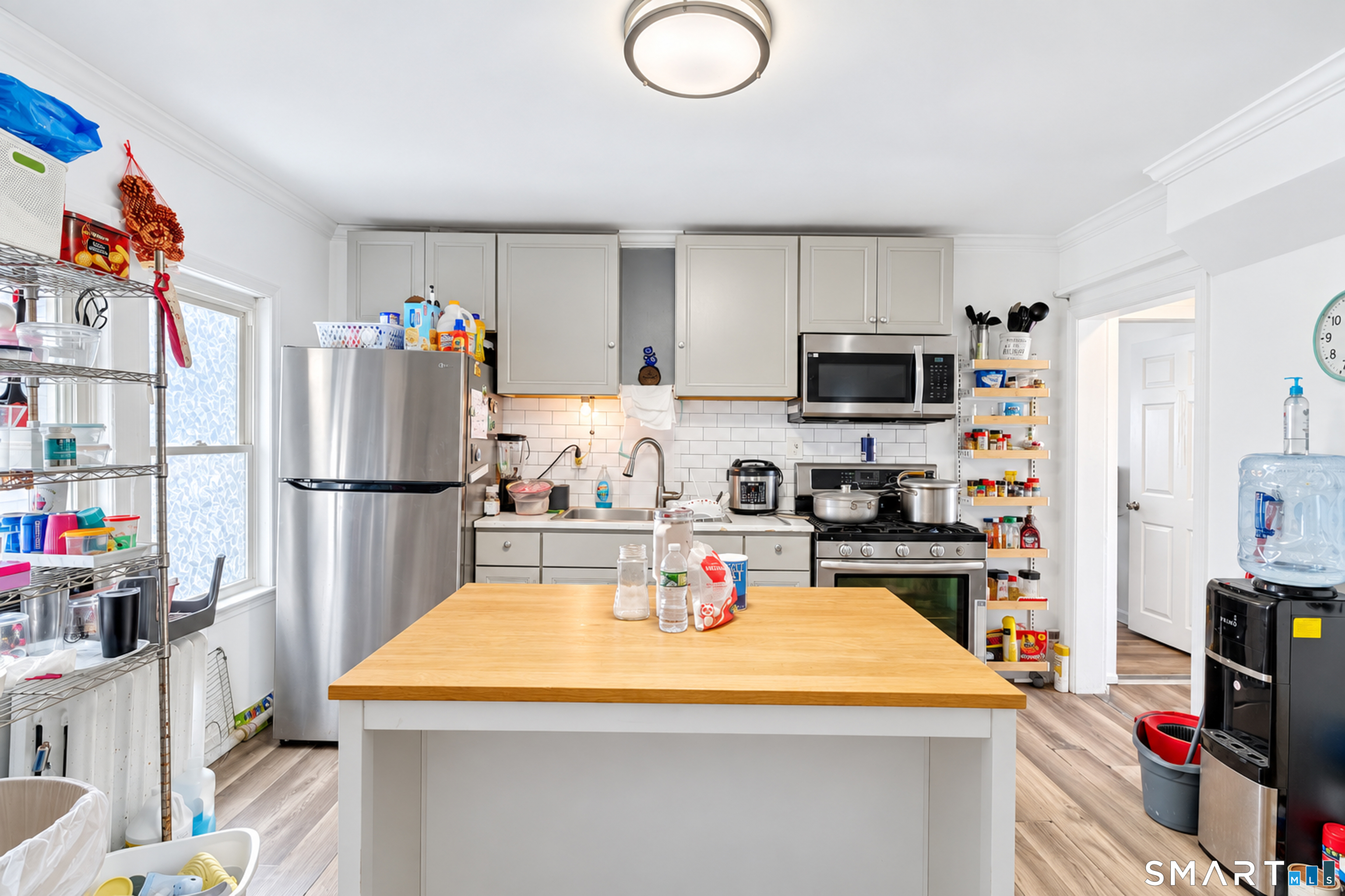 28 Ocean Avenue New London CT 06320